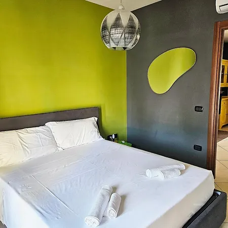 아파트 Yellow Glow House - Maison A Porter 바스토